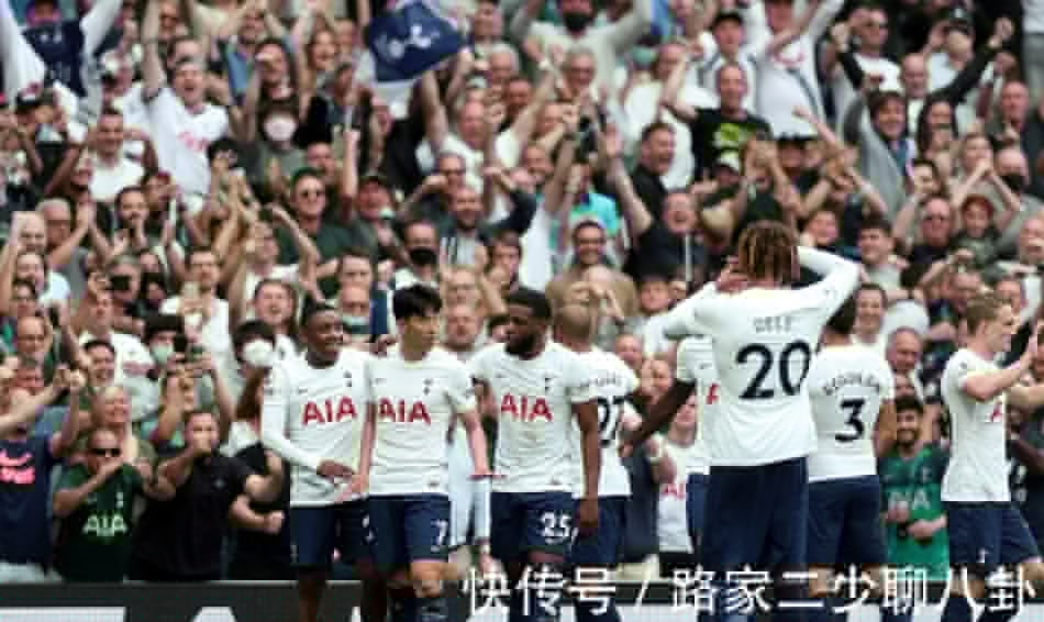 西媒：亚马尔被曝上周五出现在夜总会，目击者证实消息属实（西媒称亚马尔上周五疑似现身夜店，目击者称亲眼所见）