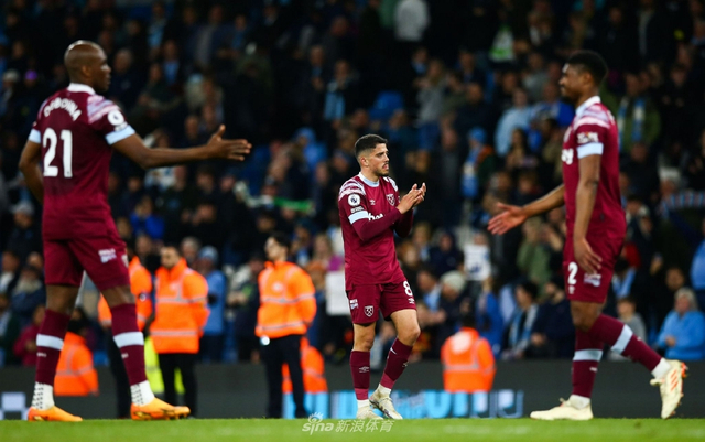 加布里埃尔：不知道明年是否留队，但我愿意留在海港（加布里埃尔：明年去留未定，但我希望继续效力海港）