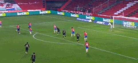 英女足主帅：比赛相对轻松，开场后花了一两分钟来适应中国队（英女足主帅：比赛较轻松，开场一两分钟便适应中国队）