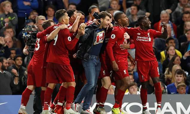 欧文突破防守造成杀伤，制造罚球（欧文强突撕裂防线，造犯规获罚球）