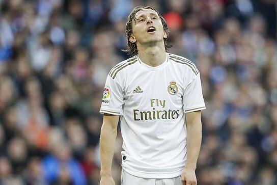 许尔勒：踢球的各种要求让我觉得不是我的生活，所以选择退役（许尔勒：足球的种种要求让我觉得这不是我想要的生活，因而选择退役）